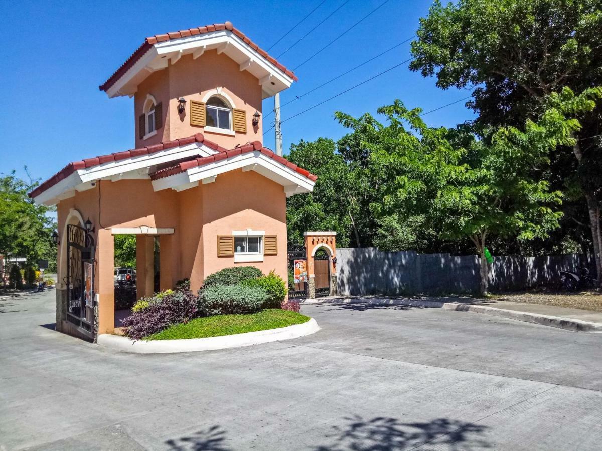 Hillview Apt W/ Pool Access - Free Wifi Tagbilaran Exterior foto